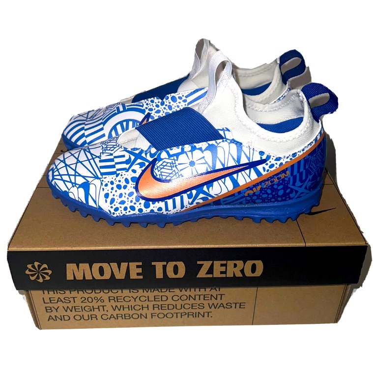 Nike Jr Zoom Vapor 15 Acad Cr7 Tf Indoor Soccer Shoes Size 3